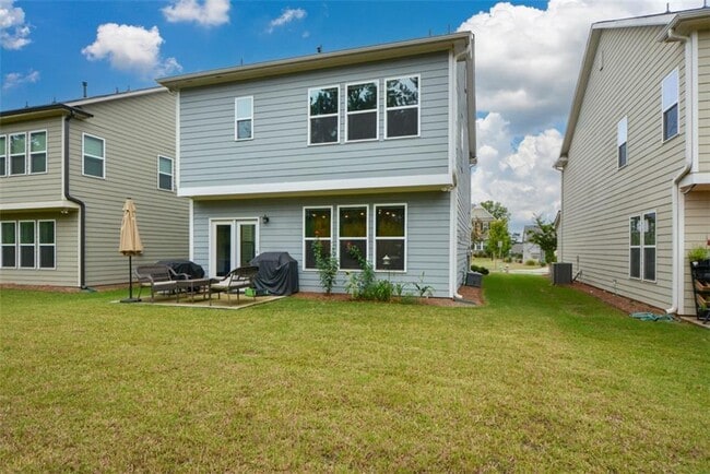 Building Photo - 3401 Park Pointe Cir