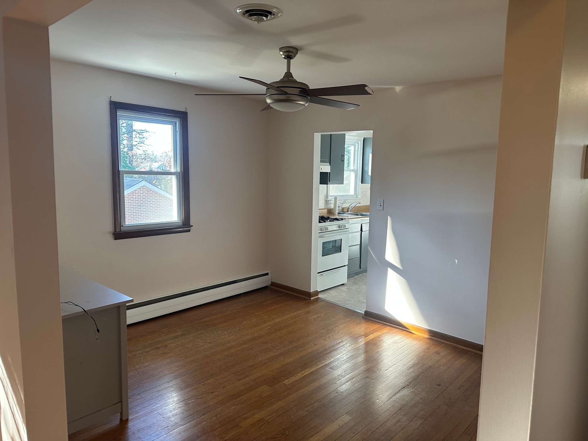 Large attic for storage -large yard access - 308 John Ave