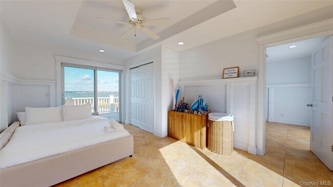 Building Photo - 750 Dune Rd