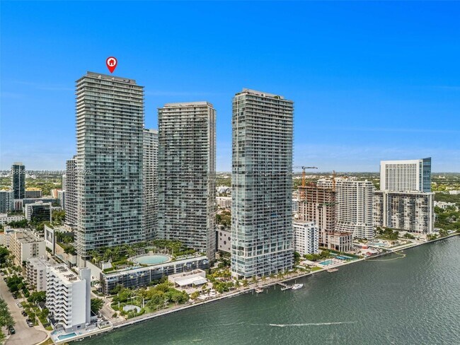 Building Photo - 480 NE 31st St