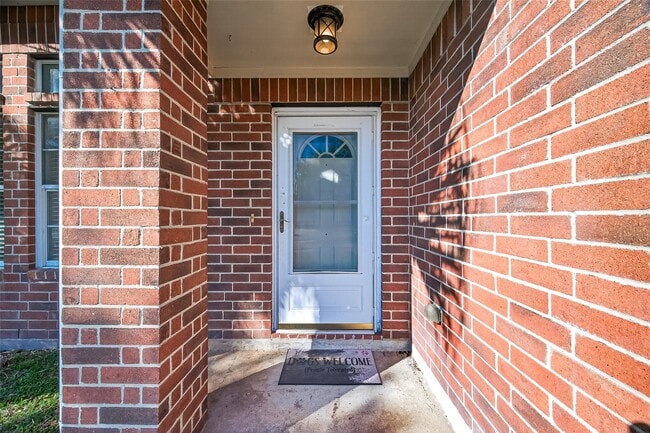 Building Photo - 2883 Lost Cove Ct