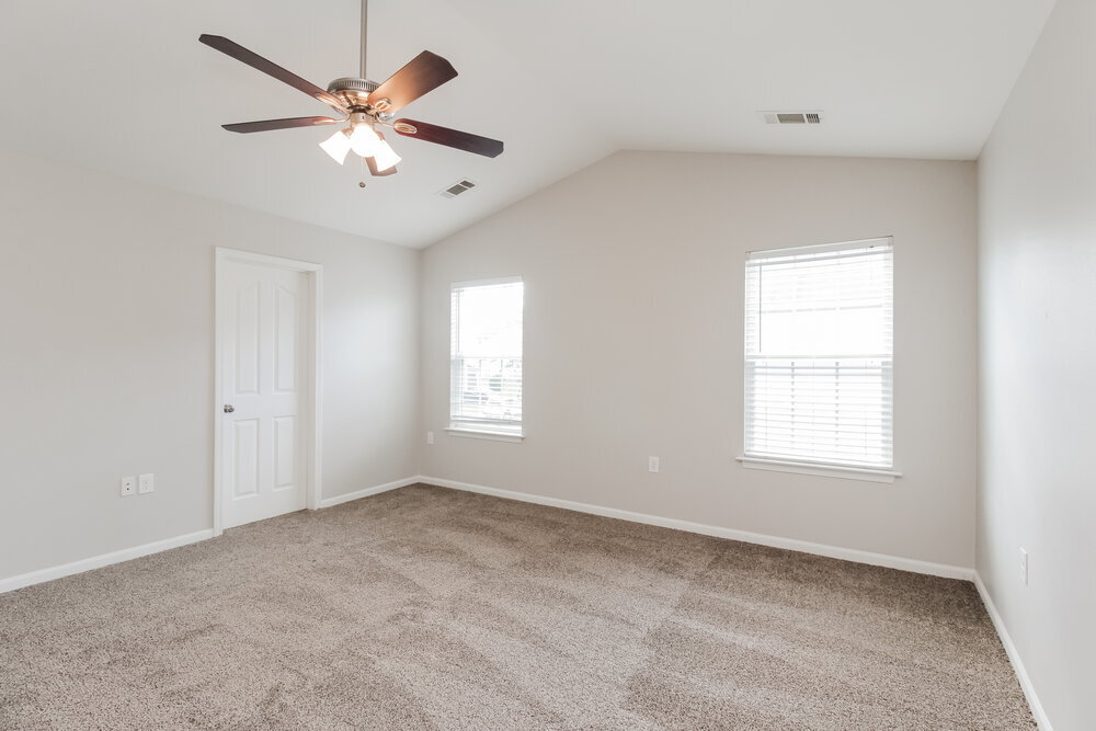 Building Photo - 1220 Chaser Ridge Ct