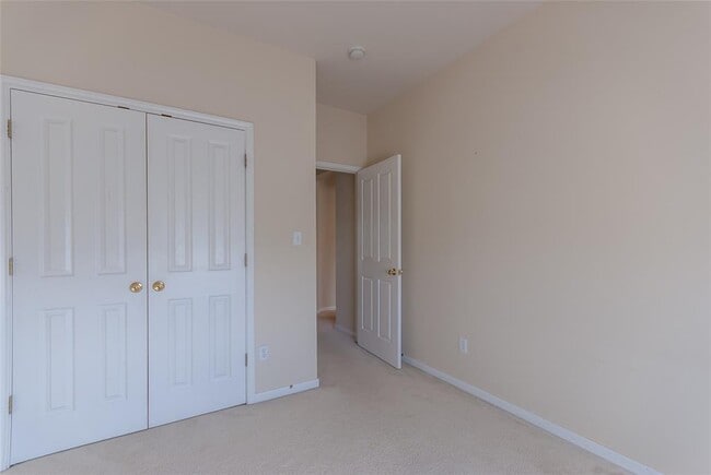 Building Photo - 1101 Hidden View Pl