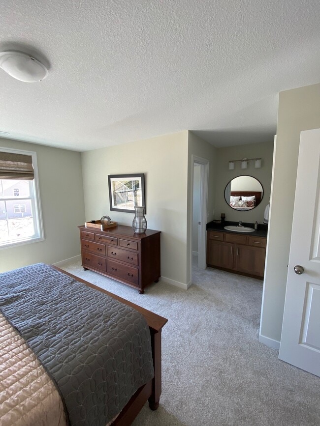 Building Photo - 5426 Copper Horse Trl