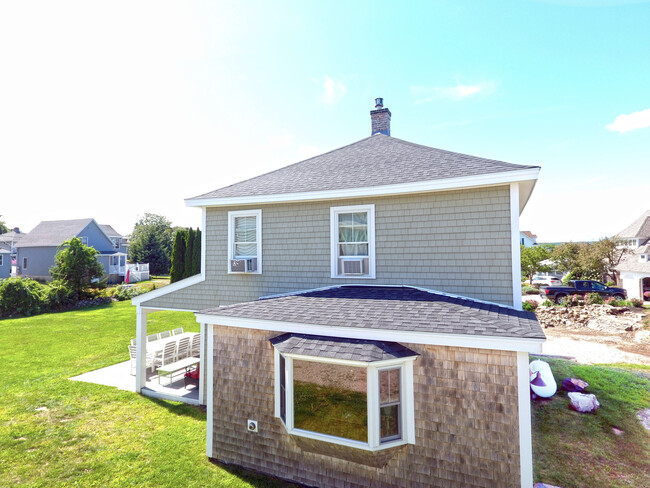 Building Photo - Ocean View Retreat in York Beach, Maine: F...