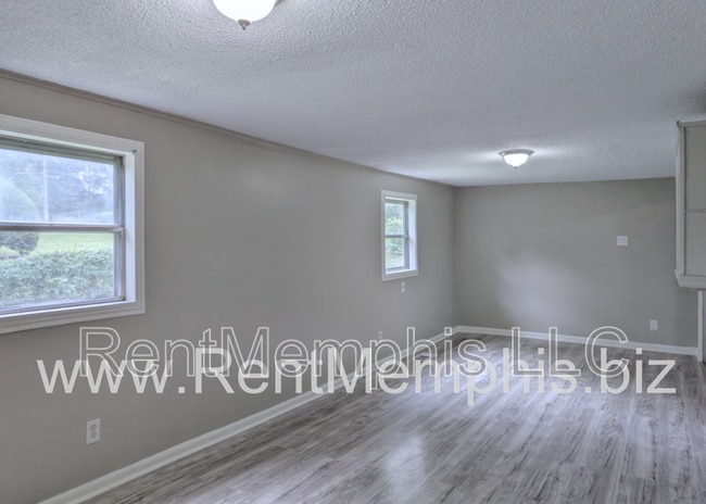 Building Photo - 3560 Ramill Rd