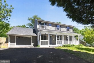 Building Photo - 1819 Anderson Rd