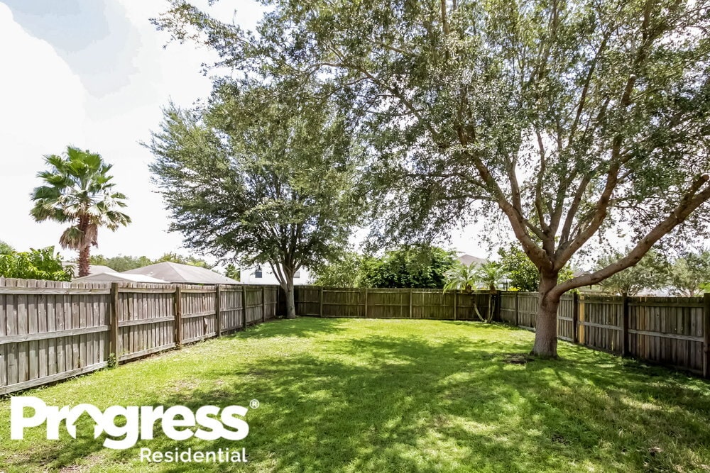 Building Photo - 13518 Padron Ct
