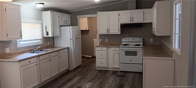 Building Photo - 4910 Charger Ct