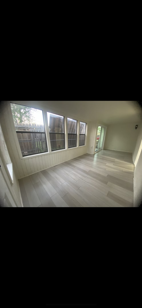 Building Photo - 4 Bedroom Rent to Own Home Available!