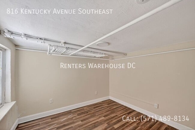 Building Photo - 816 Kentucky Ave SE