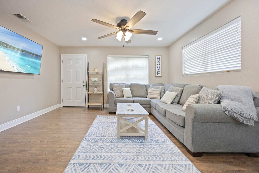 Building Photo - 3145 Aspinwall Ave