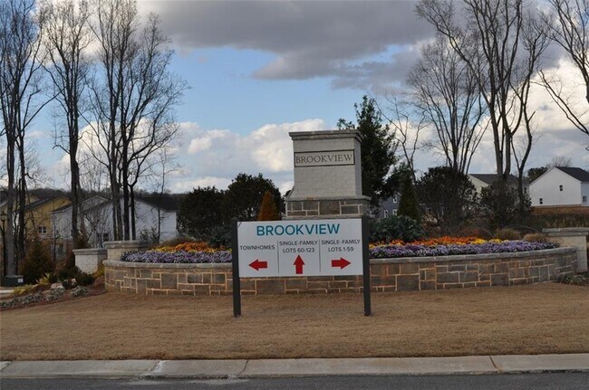 Building Photo - 6145 Langdon Way