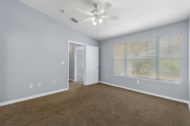 Building Photo - 21211 Harbour Vista Cir