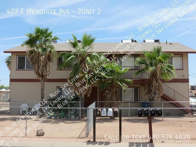 Building Photo - 427 E Mesquite Ave