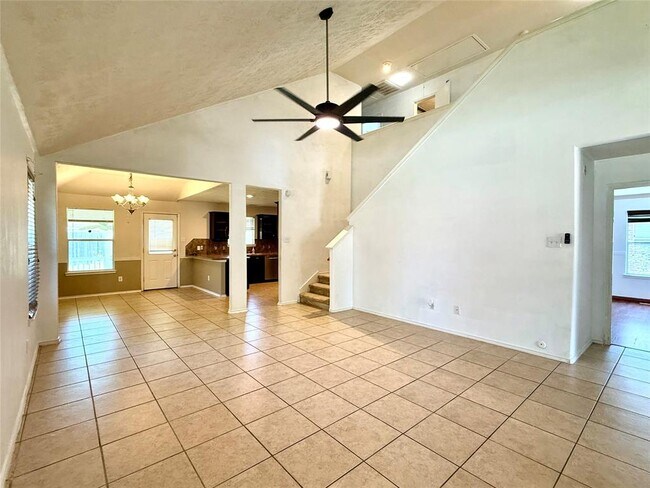 Building Photo - 4762 Lonestone Cir