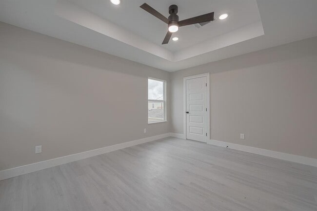 Building Photo - 837 22nd St