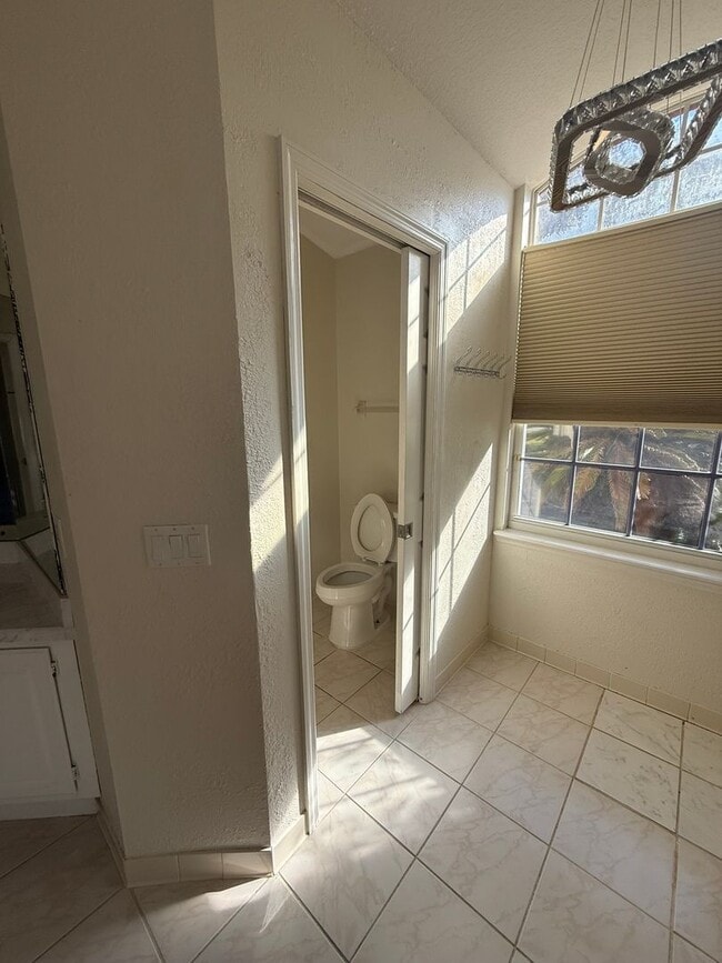 Building Photo - Beautiful Spacious 3 bed 3 bath Home in Debary