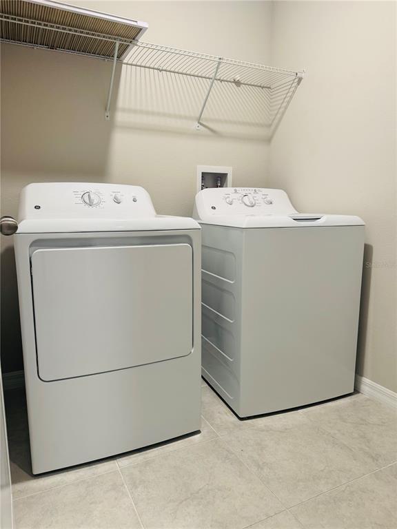 Building Photo - 4132 Hanover Dr