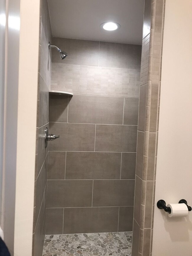 Building Photo - 0721 - 1319/1321 Normal Ave