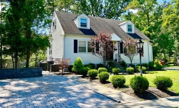 Building Photo - 25 Brookside Terrace