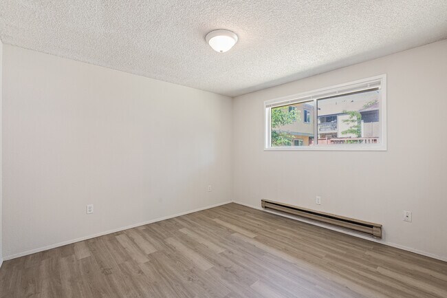 Building Photo - 4716 S Warner St