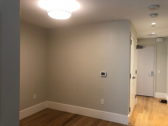 Building Photo - Luxurious Anaha Studio