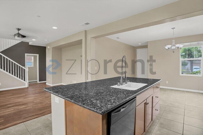 Building Photo - 10586 N Whitney Ave