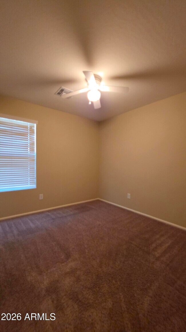 Building Photo - 40458 W Hayden Dr