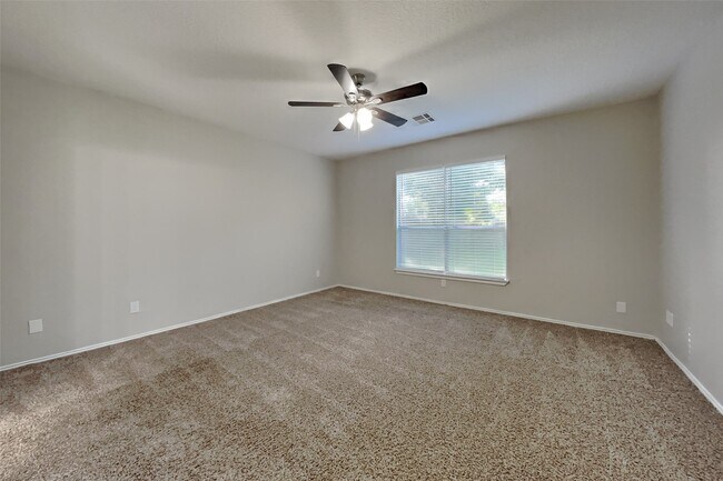 Building Photo - 1314 Buchans Dr