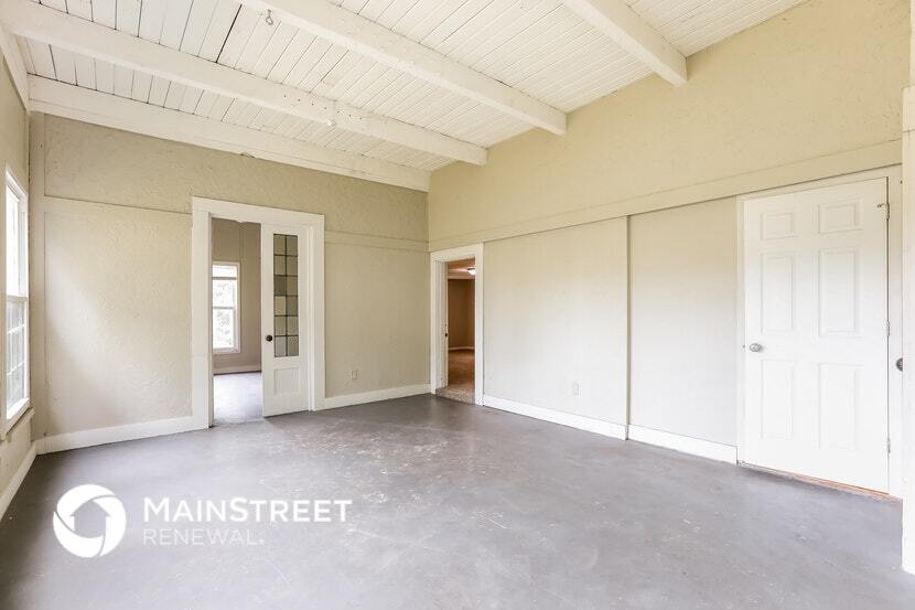 Building Photo - 1010 S Appleton Ave