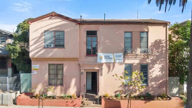 Building Photo - 722 Maine Ave