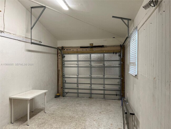 Building Photo - 1623 Johnson St