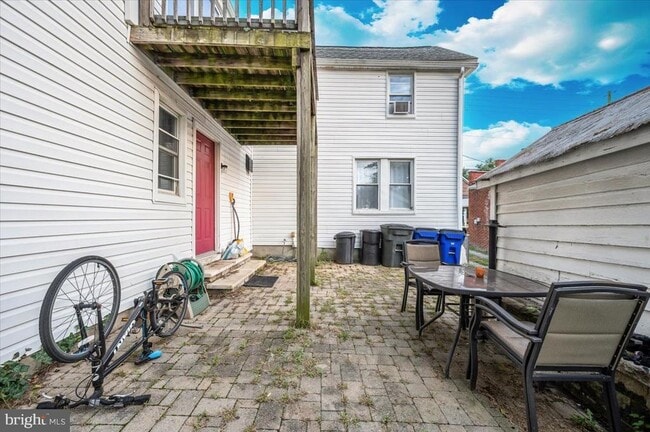 Building Photo - 15 W Frederick St