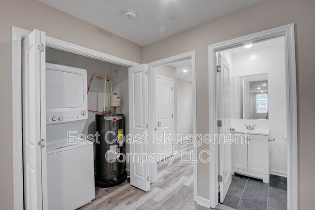 Building Photo - 601 Richwood Ave