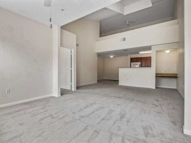 Building Photo - 2801 Chancellorsville Dr