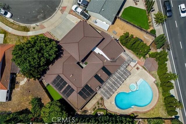 Building Photo - 1335 N Sarita Pl