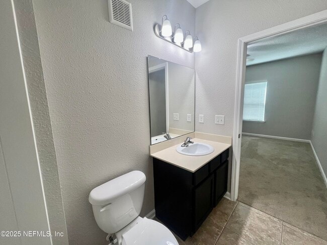Building Photo - 4990 Key Lime Dr