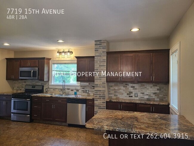 Building Photo - 7719 15th Ave