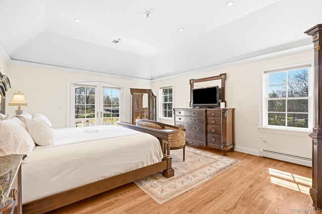 Building Photo - 590 West St