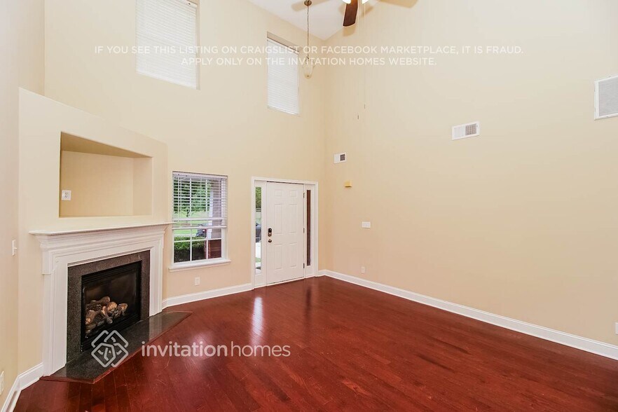 Building Photo - 148 Newport Dr