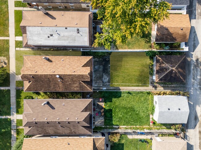 Building Photo - 2508 Kenilworth Ave