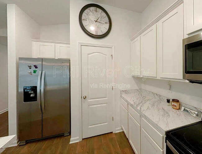 Building Photo - 12619 Cucumber Tree St