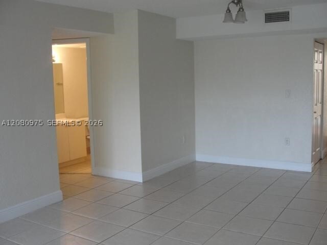 Building Photo - 4235 N University Dr
