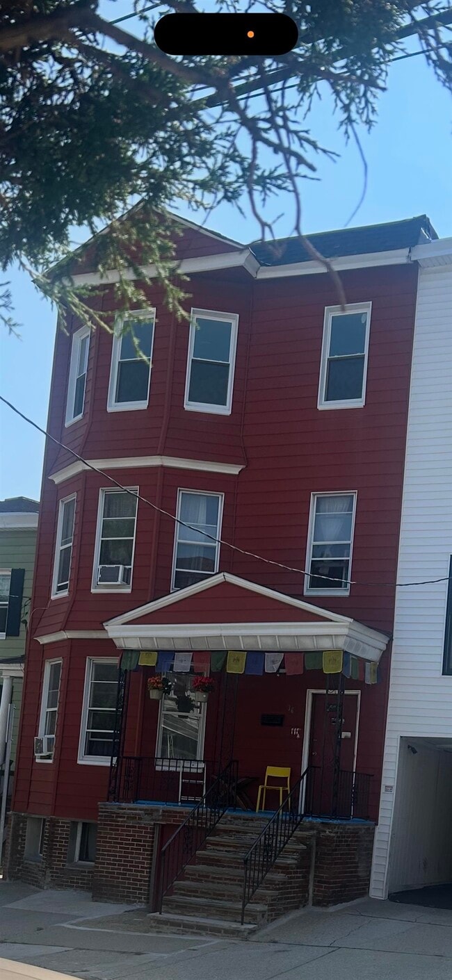Building Photo - 36 Van Reypen St