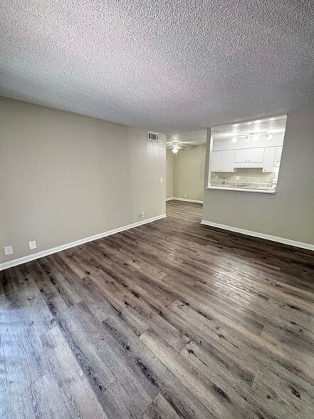 Building Photo - 4601 Packard Dr