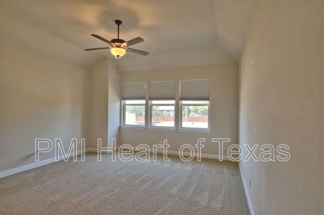 Building Photo - 1703 Elkins Ln