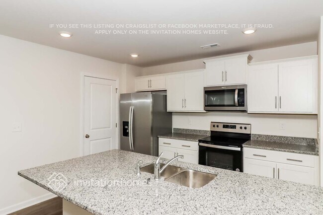Building Photo - 120 Nathall Trl