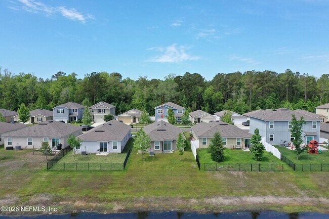 Building Photo - 2385 Oak Stream Dr