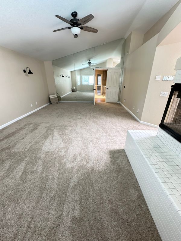 Building Photo - 41411 Iona Cir